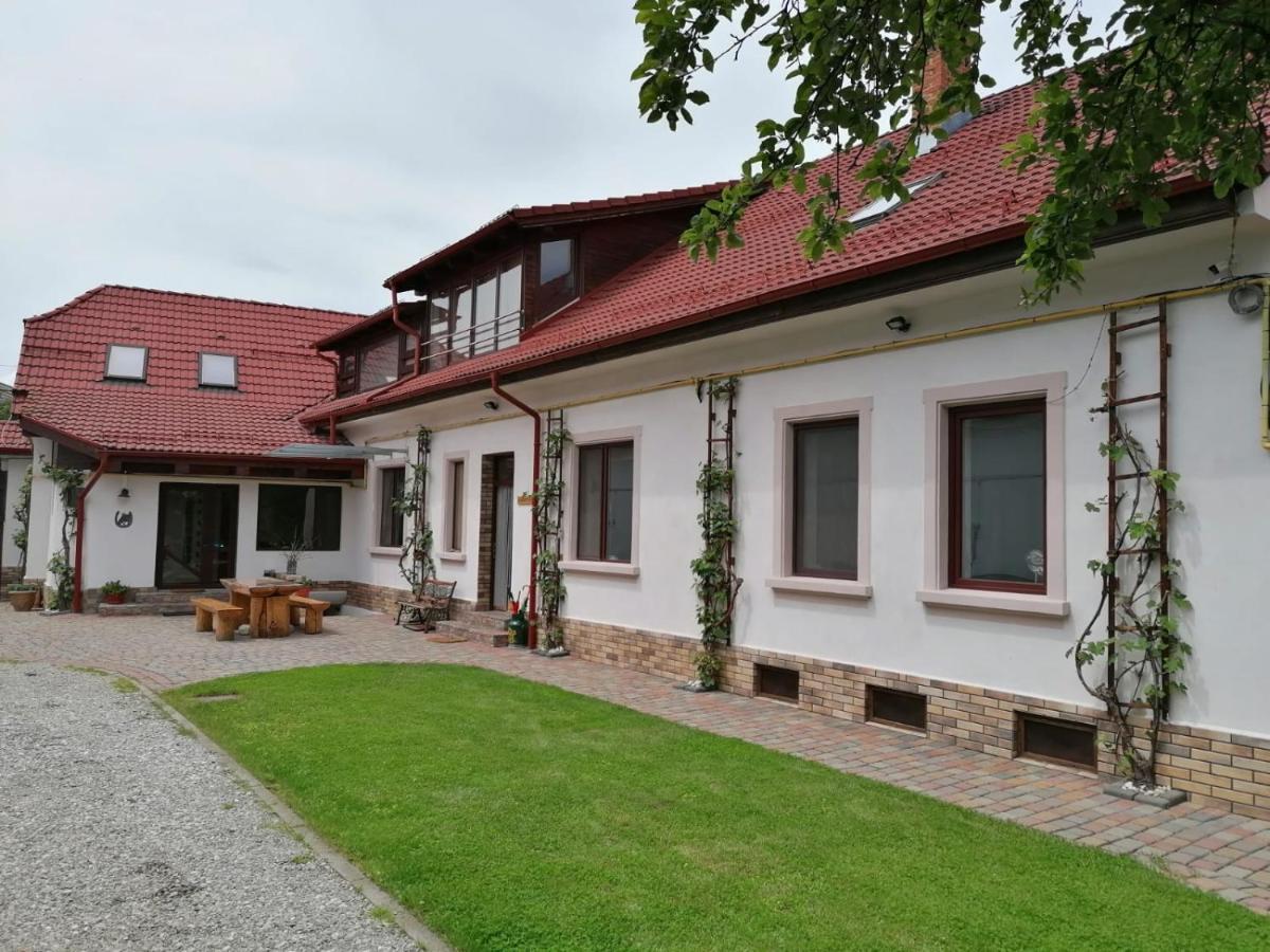 Neustadt Villa Cristian  Ngoại thất bức ảnh